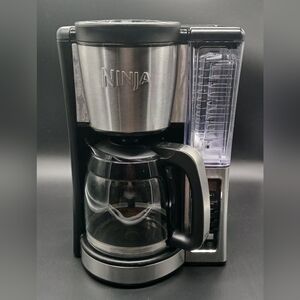 Ninja 12-Cup Programmable Coffee Brewer, 2 Brew Styles, Adjustable Warm Plate​​​